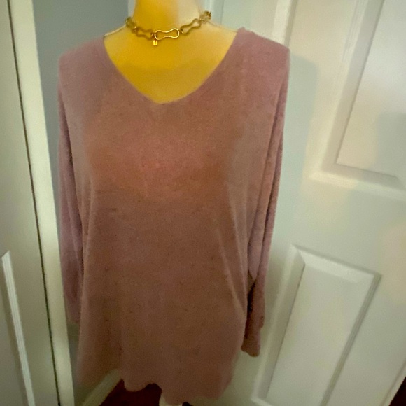 Treasure & Bond Long sleeve pink lightweight sweater. EUC - Picture 1 of 4